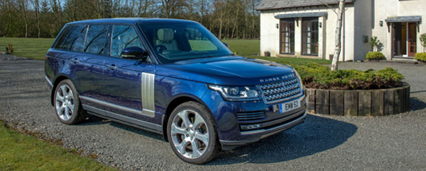 Range Rover chauffeur driven car in Scotland